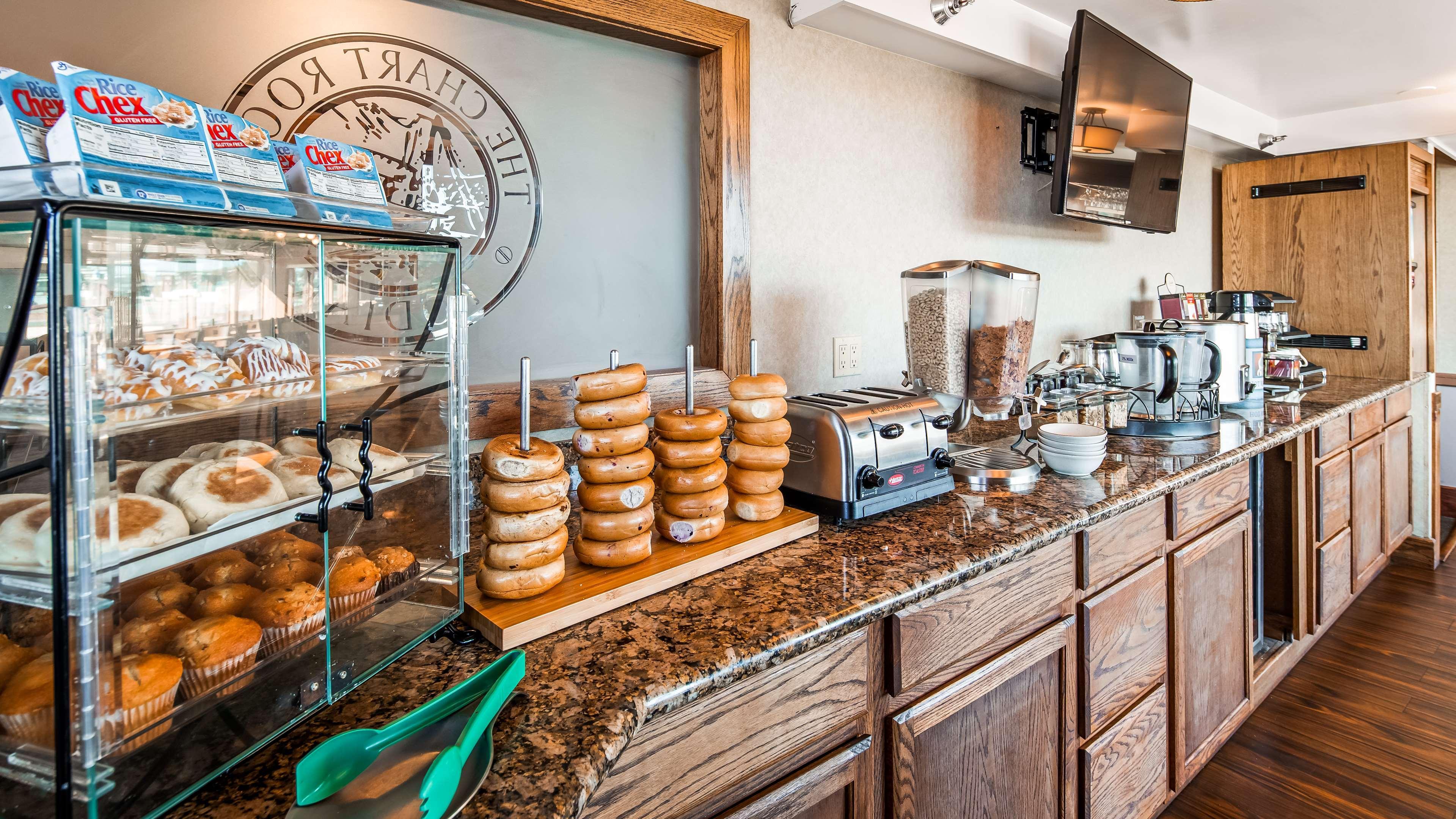 Best Western Kodiak Inn & Convention Center Bagian luar foto